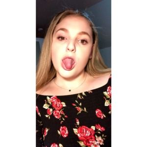 Meet your Posher, Maya